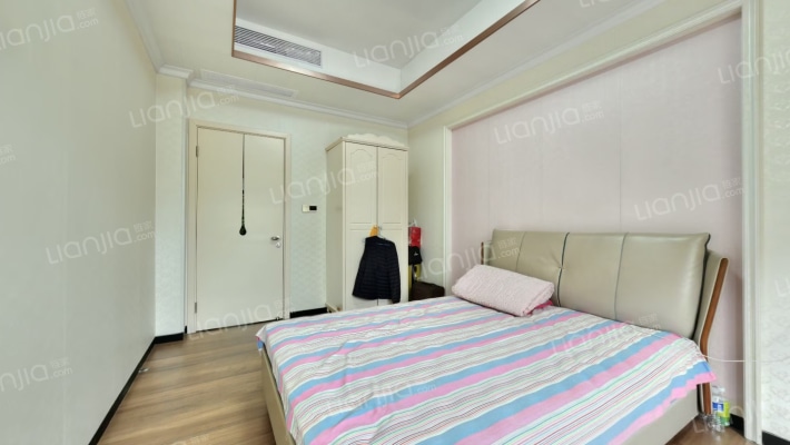 观湖园二手房实景图