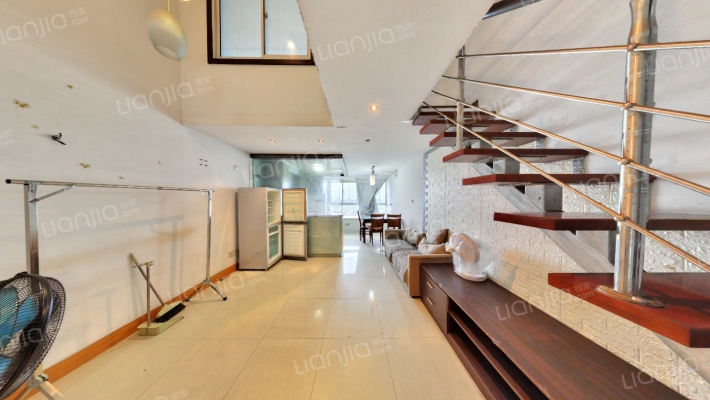 梅里水晶城二手房实景图