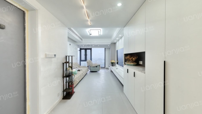 水岸华府二手房实景图