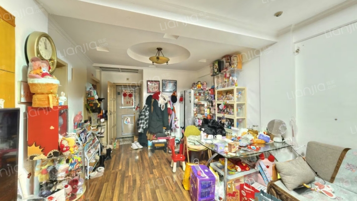 明波公寓二手房实景图