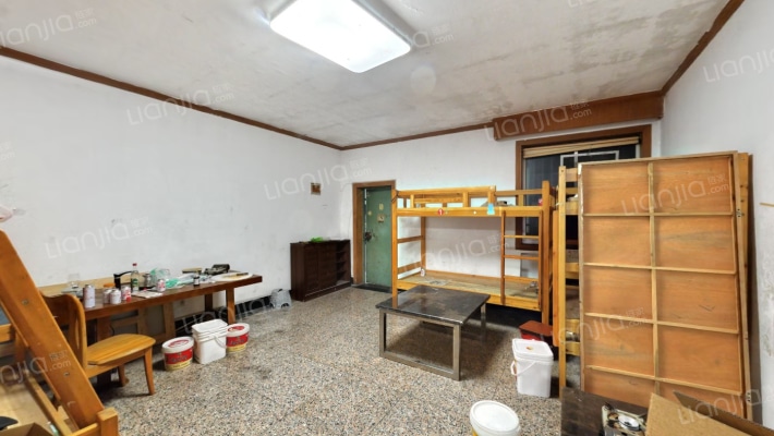 边防总队家属院二手房实景图