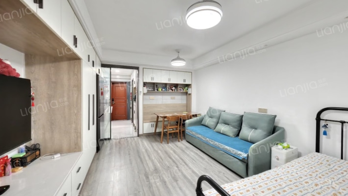 中海桃源铂公馆二手房实景图