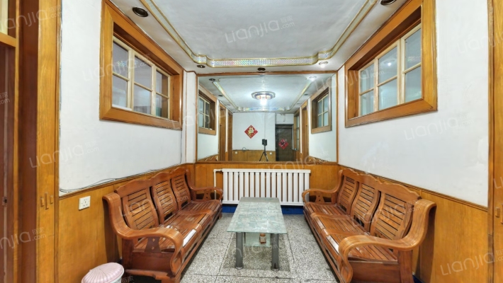 建材厂家属楼二手房实景图