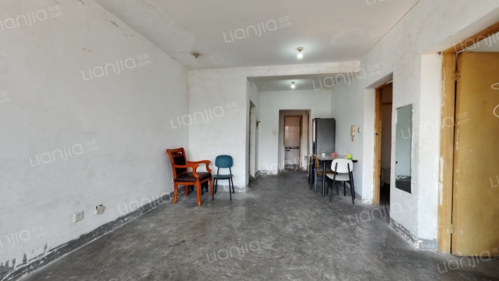 双源社区152号院二手房实景图