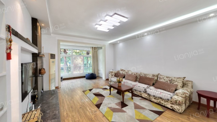 航天中二区二手房实景图