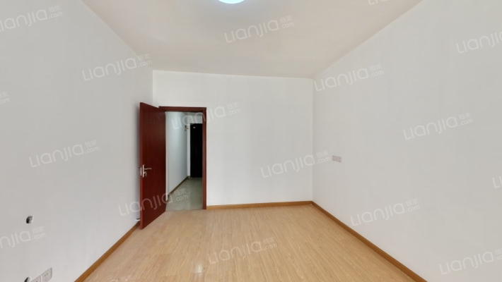 白水涧山庄二手房实景图