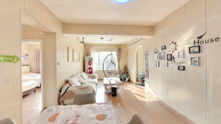 龙翔广场二手房实景图