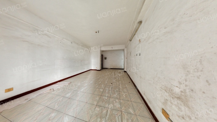 特丰综合楼二手房实景图