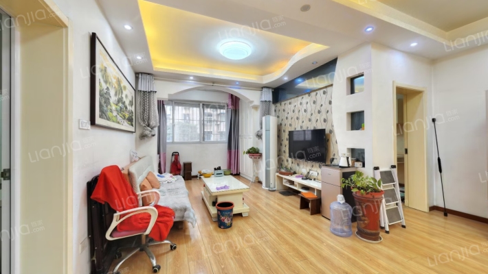 现代花园C区二手房实景图