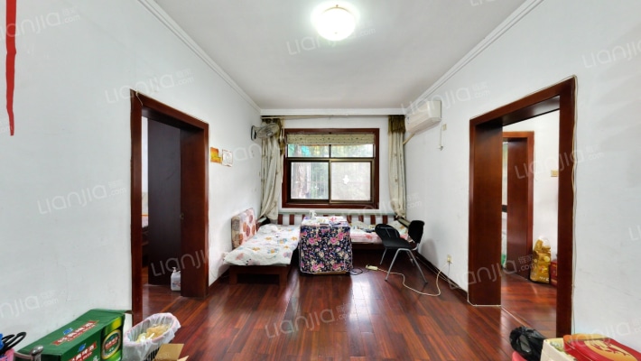 万利新村二手房实景图