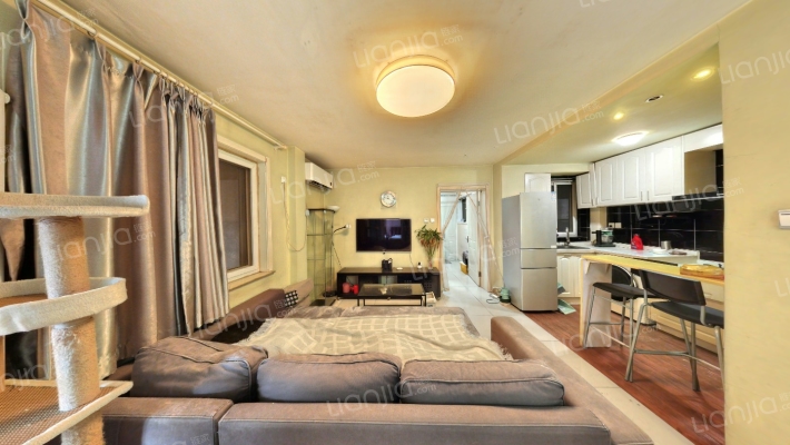 绿岛苑西区二手房实景图