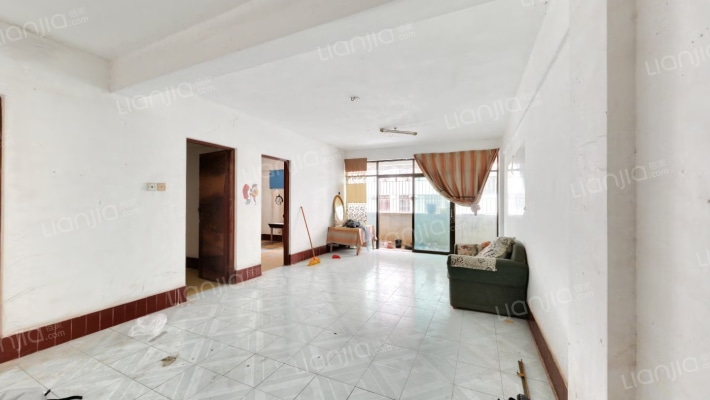 河畔城二手房实景图