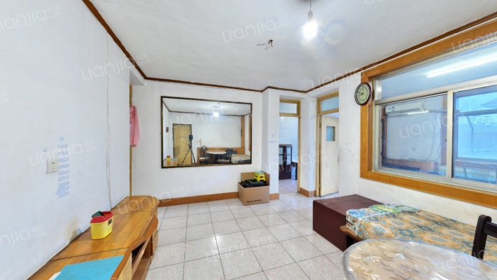 陕西省妇幼保健院家属院二手房实景图