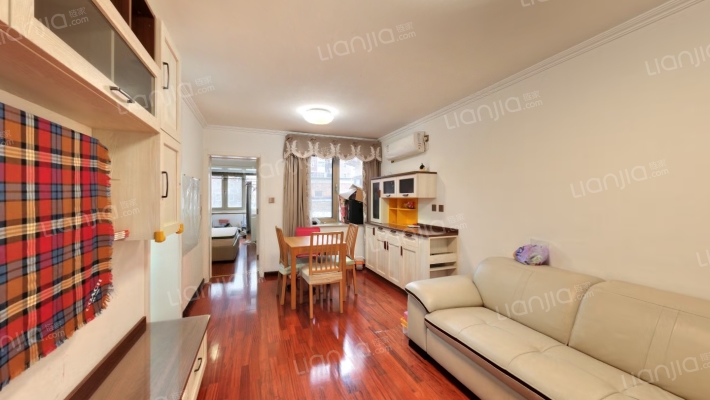 太平路甲40号院二手房实景图