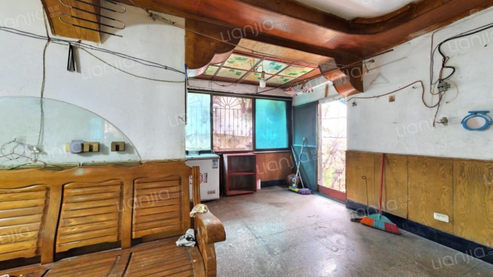 营盘路63号二手房实景图