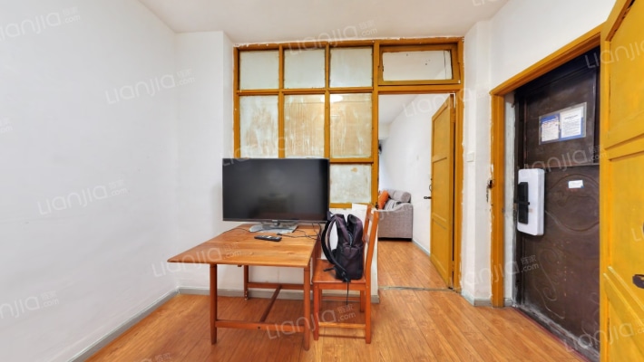 滨江东路230号二手房实景图