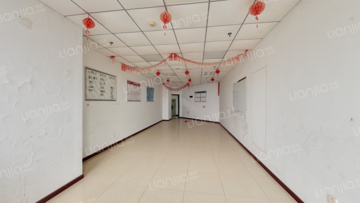 侨亚国际广场二手房实景图