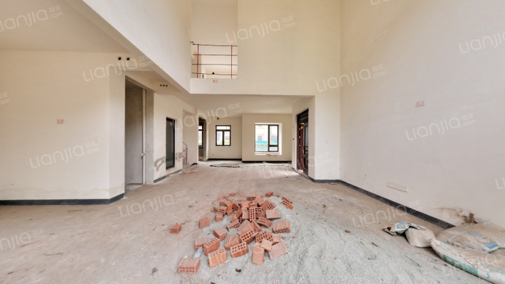 新江与城天越二手房实景图