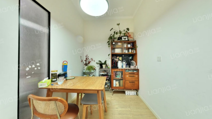 新源里东二手房实景图