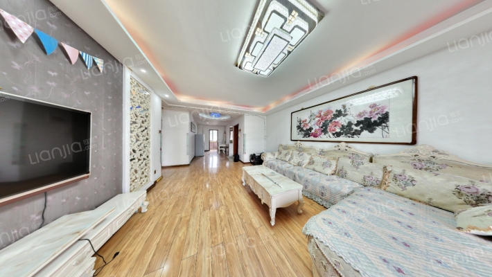 鸿泽园二手房实景图