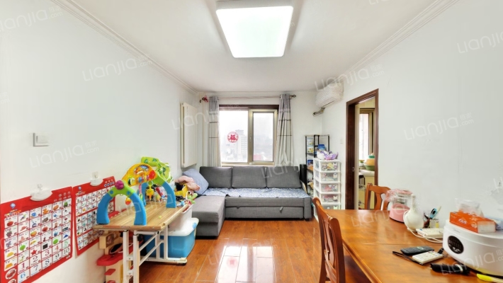 海户西里二手房实景图