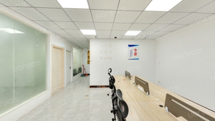 商会大厦二手房实景图