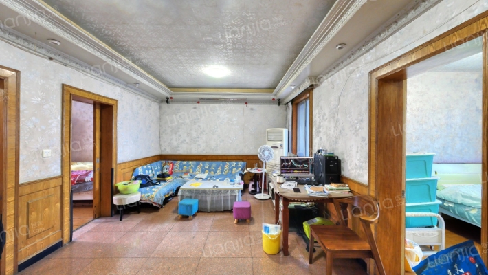 镇前路26号二手房实景图