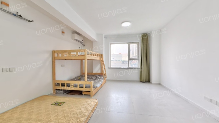 富林国际爱情公寓二手房实景图