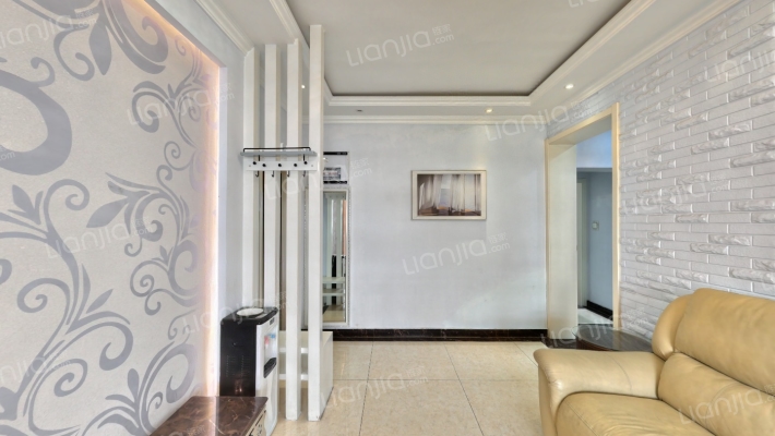 山大路185号二手房实景图