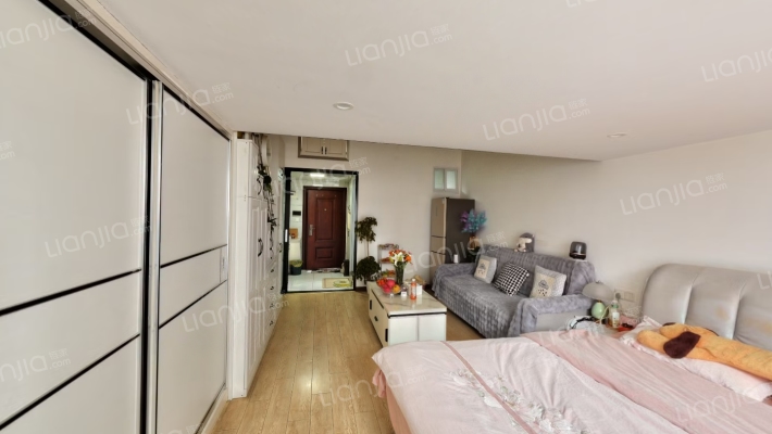 健龙果岭公元二期二手房实景图