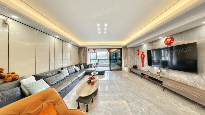 万泽云顶香蜜湖二手房实景图