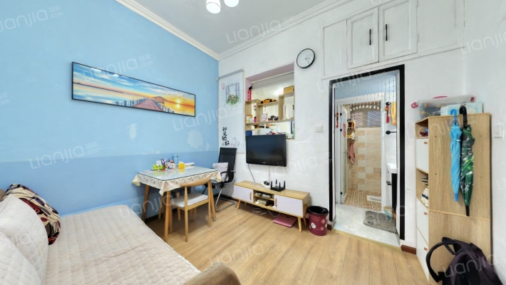 万年场下街121号二手房实景图