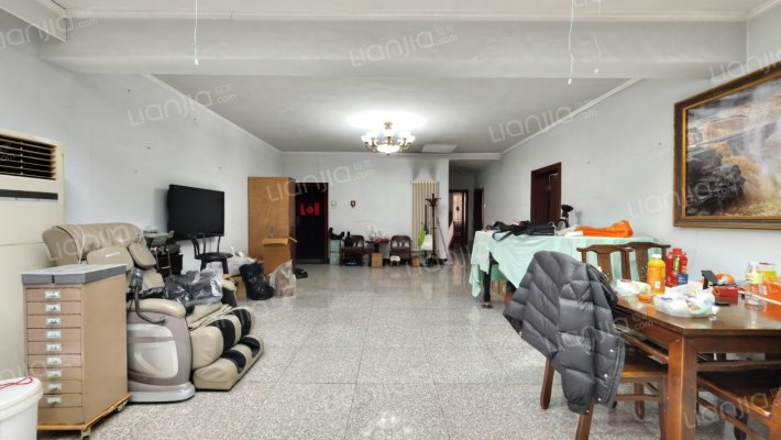 怡龙别墅二手房实景图