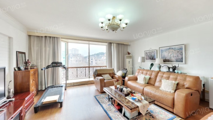 卧龙花园四区二手房实景图