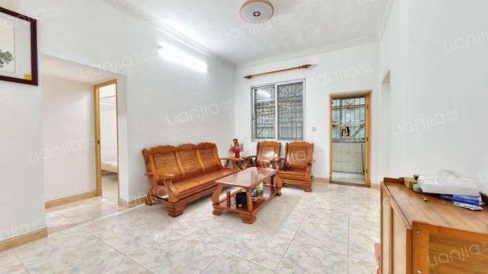 南坛路二手房实景图