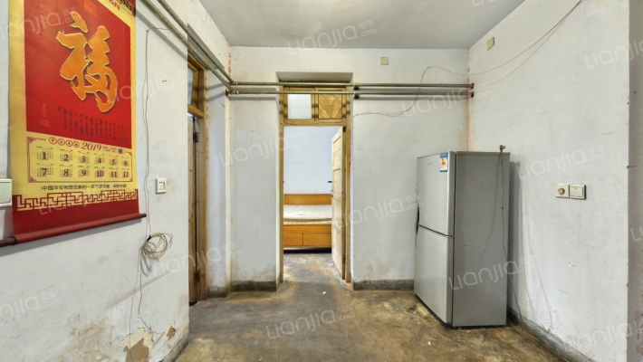 政通路71号院二手房实景图