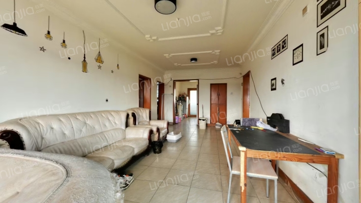 亿发苑二手房实景图