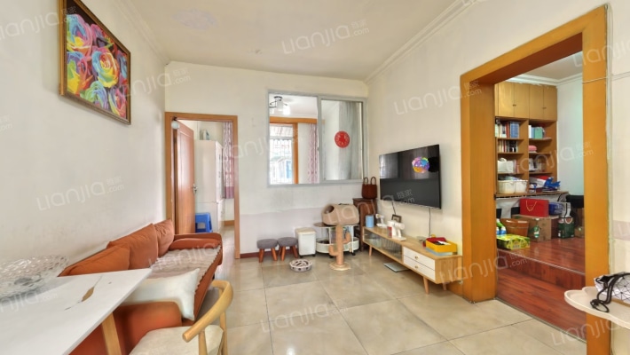 灯笼街108号二手房实景图