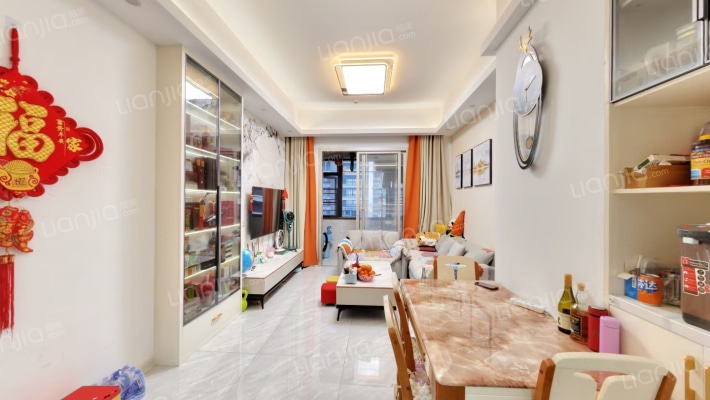 半岛一品二手房实景图