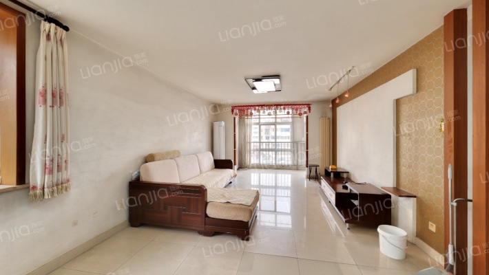 亮丽园二手房实景图