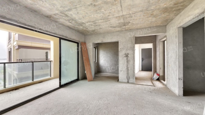 蓝城·香山小镇二手房实景图