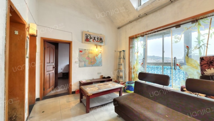 鼎秀风林二手房实景图