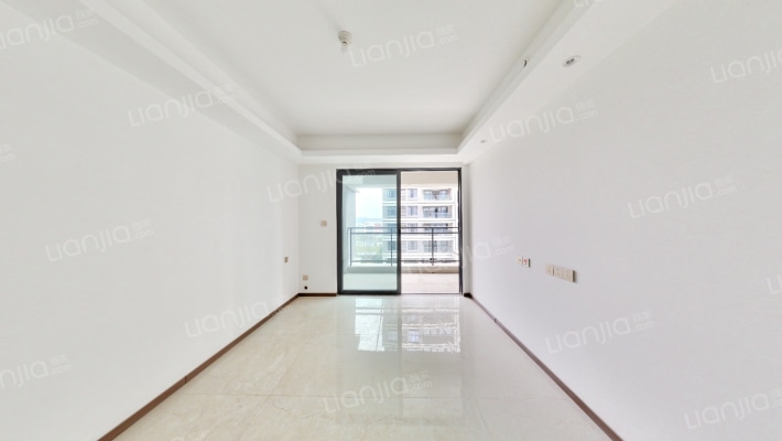 阳光城悦江山云创里二手房实景图