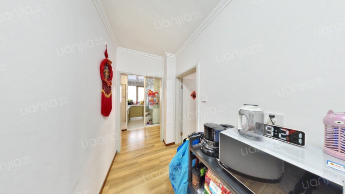 新德街20号二手房实景图