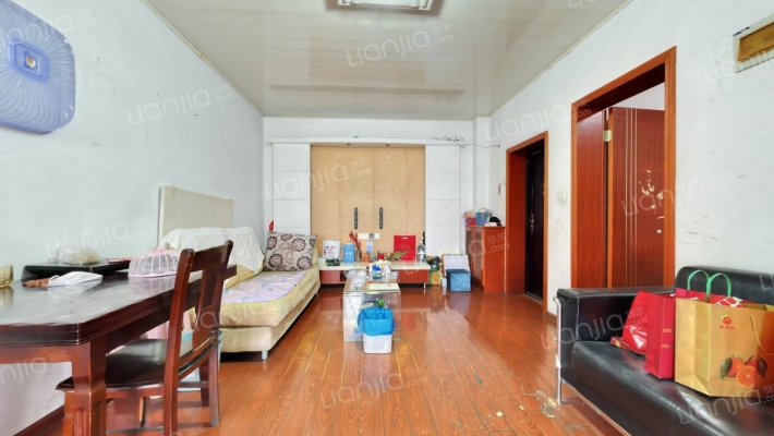 中圣街12号二手房实景图