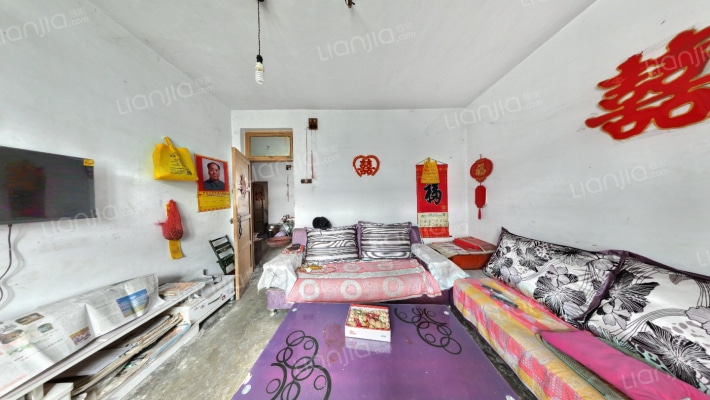 四纺机家属楼二手房实景图