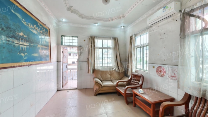 北隅新涌街二手房实景图