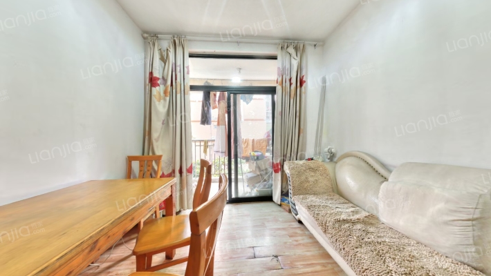 水城栖谷二手房实景图