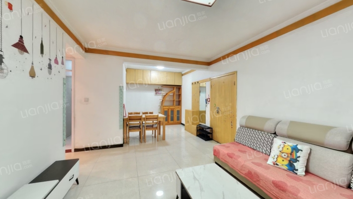 胜美家园二手房实景图