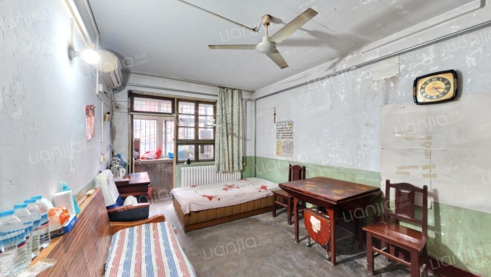 小梁庄街259二手房实景图